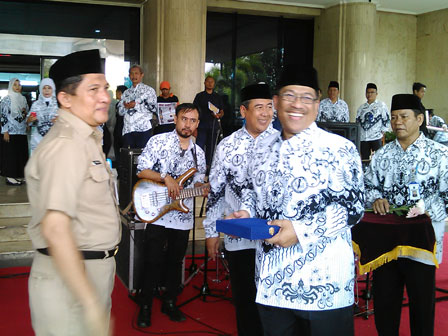 Pencarian PGRI Cakung - Persatuan Guru Republik Indonesia Cabang Cakung